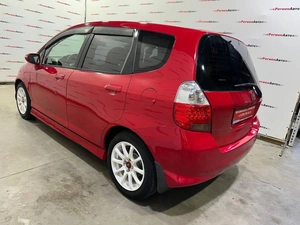 Хетчбэк Honda Jazz 2007 года, 570000 рублей, Красноярск