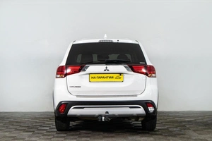 Внедорожник Mitsubishi Outlander 2021 года, 2599000 рублей, Сургут