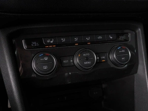 Внедорожник Volkswagen Tiguan 2018 года, 1899000 рублей, Минеральные Воды