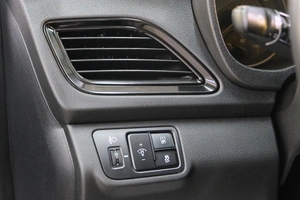 Седан Hyundai Solaris 2021 года, 1379000 рублей, Омск