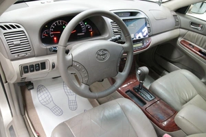 Седан Toyota Camry 2004 года, 858000 рублей, Солонцы