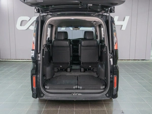 Минивэн Honda Stepwgn 2016 года, 2159000 рублей, Сургут