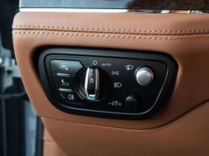 Внедорожник Bentley Bentayga 2019 года, 13300000 рублей, Краснодар