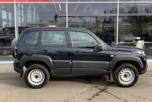 Внедорожник ВАЗ (LADA) Niva Travel 2024 года, 1160000 рублей, Солонцы