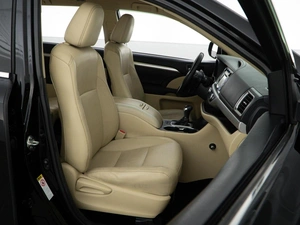 Внедорожник Toyota Highlander 2014 года, 2491046 рублей, Москва