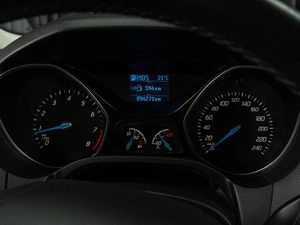 Седан Ford Focus 2012 года, 979000 рублей, Тюмень