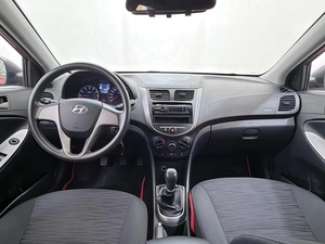 Седан Hyundai Solaris 2014 года, 868000 рублей, Орёл
