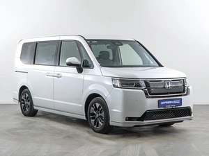 Минивэн Honda Stepwgn 2024 года, 3976900 рублей, Москва