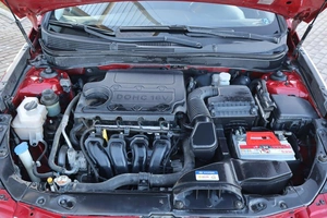 Седан Hyundai Sonata 2012 года, 1215000 рублей, Мирное