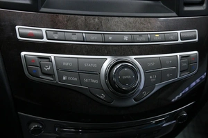 Внедорожник Infiniti JX 2013 года, 1983000 рублей, Солонцы