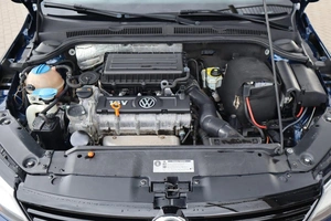 Седан Volkswagen Jetta 2012 года, 1280000 рублей, Мирное