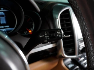 Внедорожник Porsche Cayenne 2015 года, 3599000 рублей, Воронеж