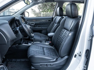 Внедорожник Mitsubishi Outlander 2022 года, 2670000 рублей, Ставрополь
