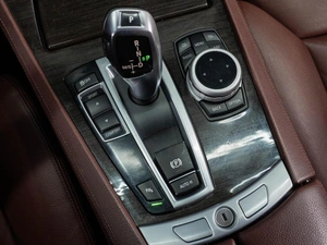 Седан BMW 7 серия 2011 года, 1448070 рублей, Тюмень