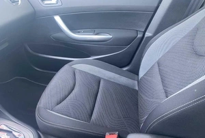 Седан Peugeot 408 2015 года, 770000 рублей, Солонцы