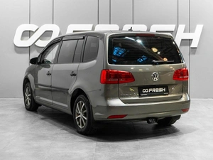 Минивэн Volkswagen Touran 2011 года, 869000 рублей, Тюмень