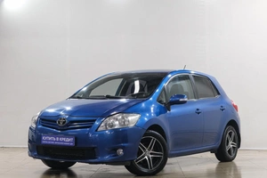 Хетчбэк Toyota Auris 2012 года, 1099000 рублей, Новокузнецк