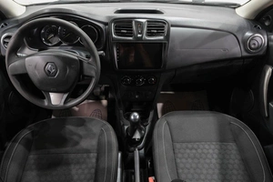 Седан Renault Logan 2016 года, 659000 рублей, Новокузнецк