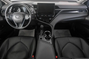 Седан Toyota Camry 2021 года, 2999000 рублей, Кемерово