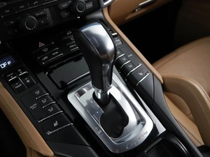 Внедорожник Porsche Cayenne 2014 года, 3657777 рублей, Москва