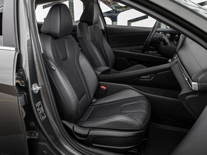 Седан Hyundai Elantra 2023 года, 2335000 рублей, Краснодар