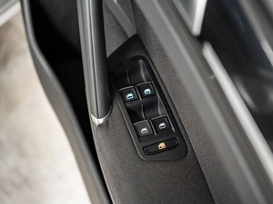 Хетчбэк Volkswagen Golf 2013 года, 1350000 рублей, Красноярск