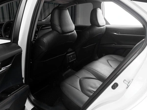 Седан Toyota Camry 2022 года, 4135000 рублей, Тюмень