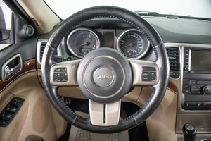 Внедорожник Jeep Grand Cherokee 2012 года, 1599000 рублей, Пермь
