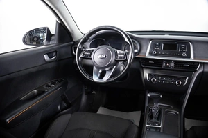 Седан Kia Optima 2019 года, 1299000 рублей, Пермь