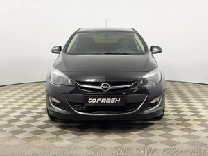 Седан Opel Astra 2013 года, 695200 рублей, Казань