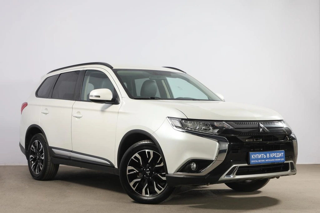 Внедорожник Mitsubishi Outlander 2021 года, 2949000 рублей, Новосибирск