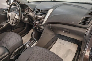 Седан Hyundai Solaris 2014 года, 859000 рублей, Челябинск