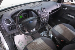 Хетчбэк Ford Fusion 2008 года, 549000 рублей, Томск