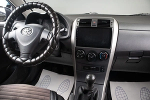 Седан Toyota Corolla 2007 года, 799000 рублей, Оренбург