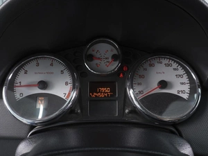 Хетчбэк Peugeot 207 2010 года, 469000 рублей, Ростов-на-Дону