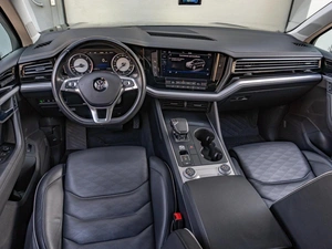 Внедорожник Volkswagen Touareg 2020 года, 5699000 рублей, Саратов