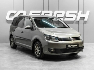 Минивэн Volkswagen Touran 2011 года, 869000 рублей, Тюмень