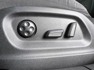 Внедорожник Audi Q3 2012 года, 1499000 рублей, Аксай