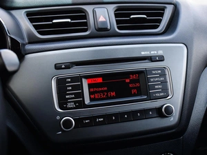 Седан Kia Rio 2015 года, 999000 рублей, Краснодар