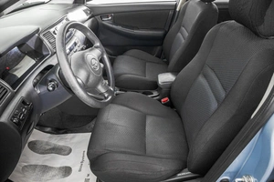 Хетчбэк Toyota Corolla 2006 года, 649000 рублей, Барнаул