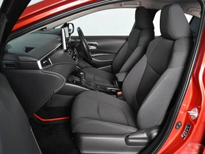 Седан Toyota Corolla 2019 года, 1999000 рублей, Ростов-на-Дону