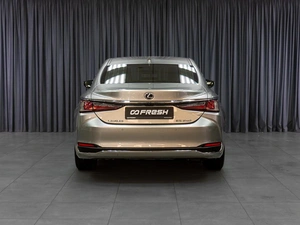 Седан Lexus ES 2021 года, 3899000 рублей, Тюмень