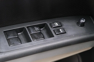 Внедорожник Nissan X-Trail 2013 года, 1399000 рублей, Омск