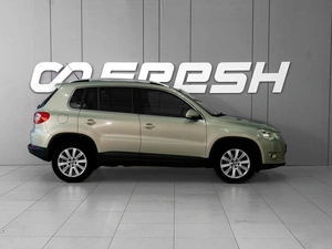 Внедорожник Volkswagen Tiguan 2010 года, 962000 рублей, Тверь