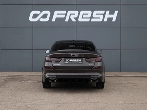 Седан Kia Optima 2019 года, 2325000 рублей, Краснодар