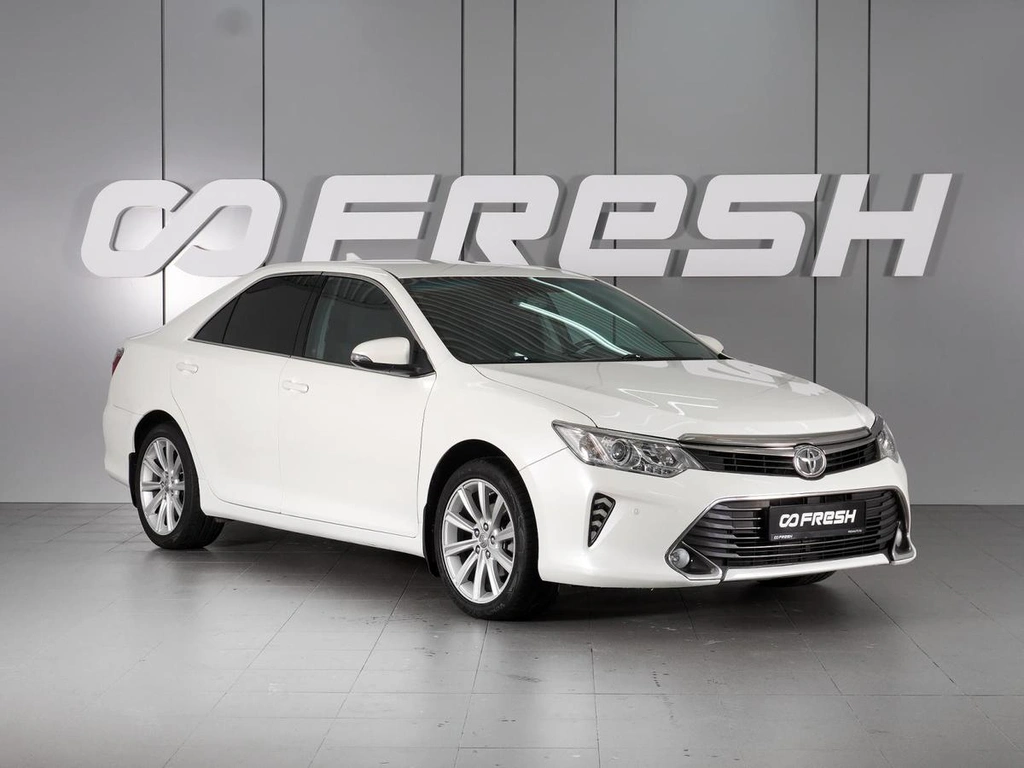 Седан Toyota Camry 2015 года, 1899000 рублей, Минеральные Воды