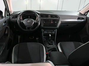Внедорожник Volkswagen Tiguan 2018 года, 2799000 рублей, Ростов-на-Дону