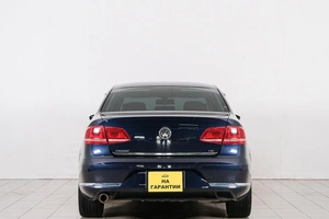 Седан Volkswagen Passat 2013 года, 1449000 рублей, Красноярск
