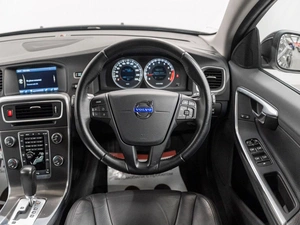 Универсал Volvo V60 2011 года, 1300000 рублей, Красноярск