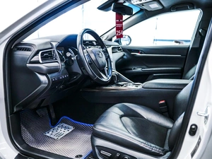 Седан Toyota Camry 2019 года, 3190000 рублей, Красноярск